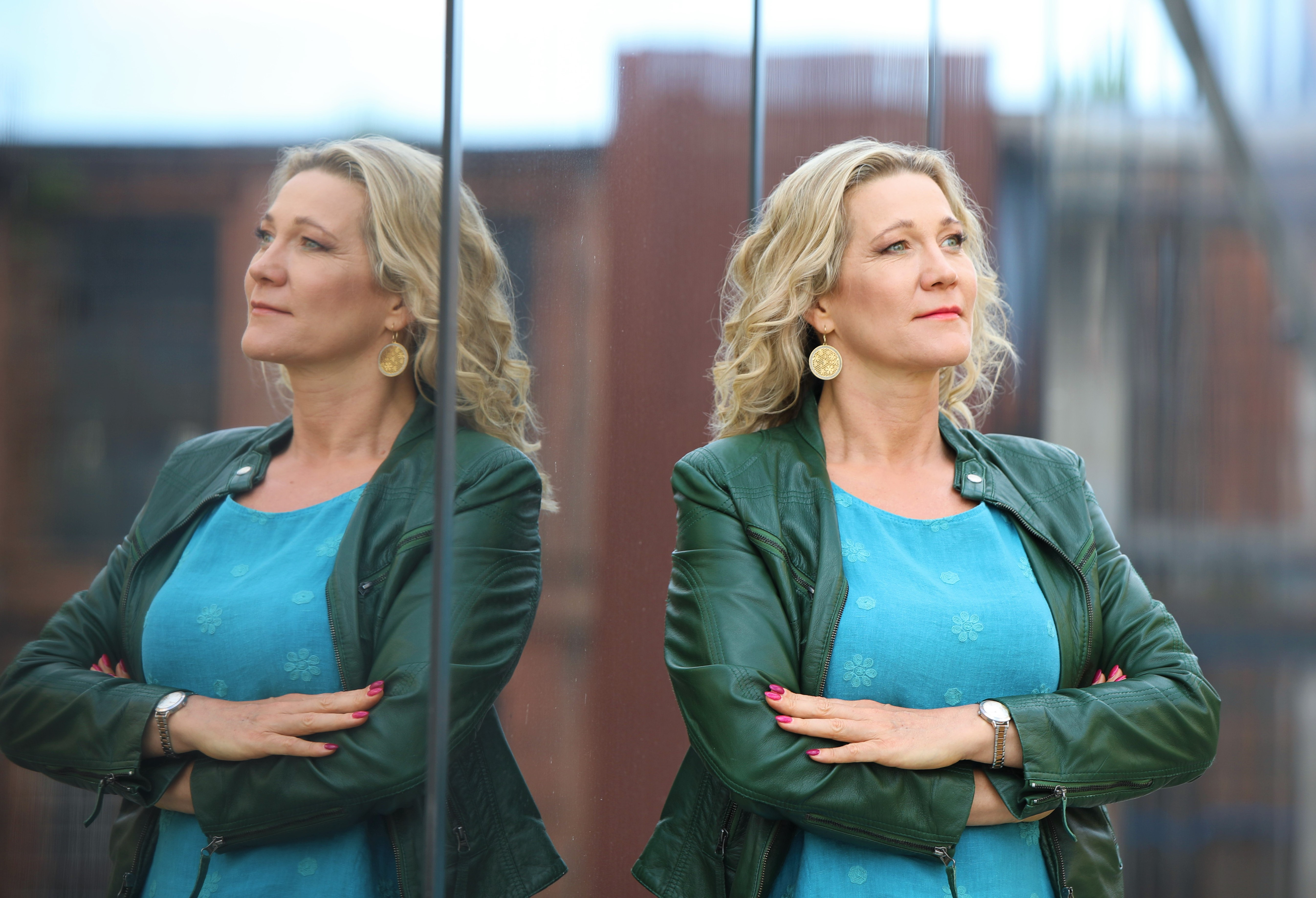 Sesja biznesowa — profesjonalne zdjęcia wizerunkowe