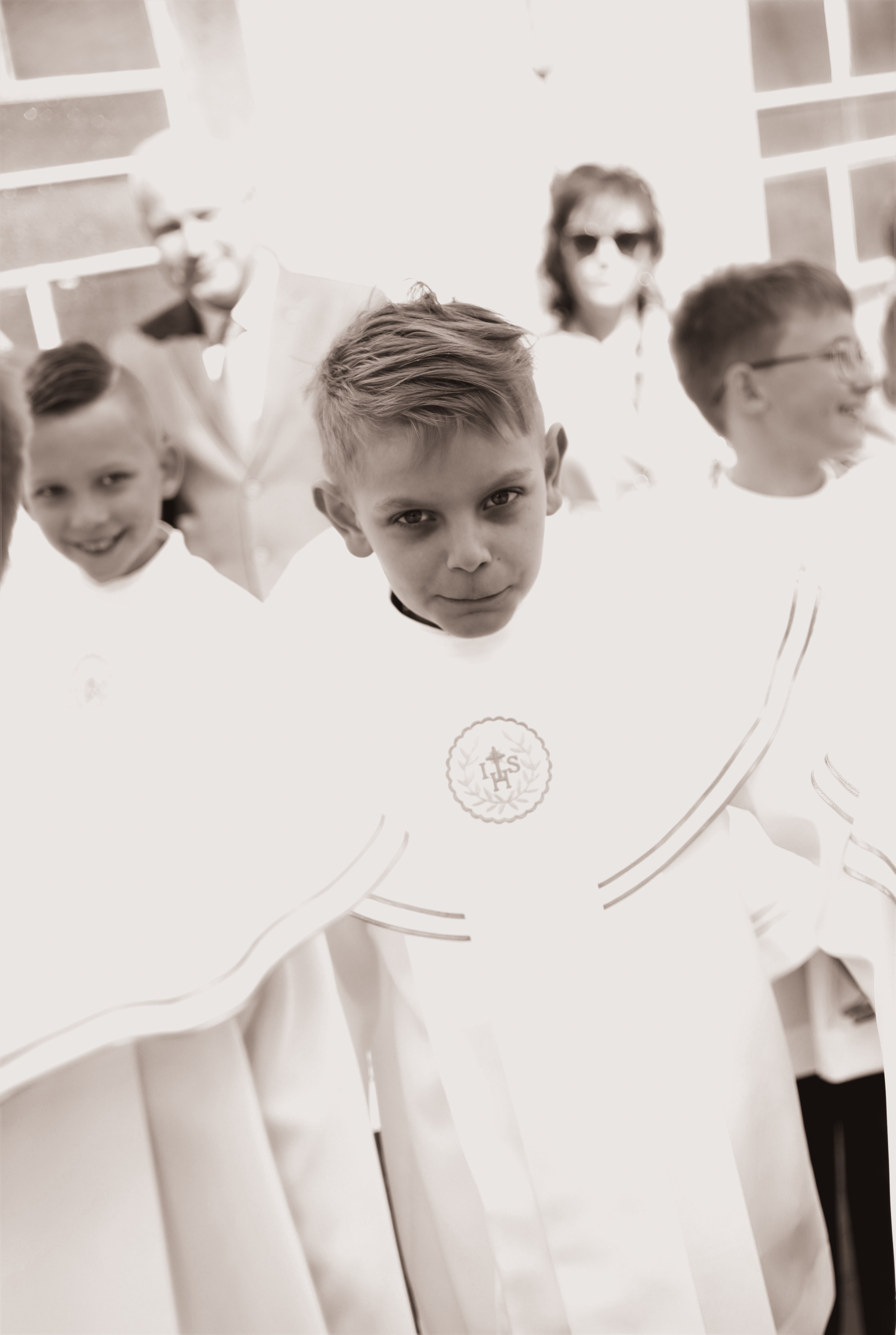 Ile kosztuje fotograf na komunię — przewodnik cenowy 2026