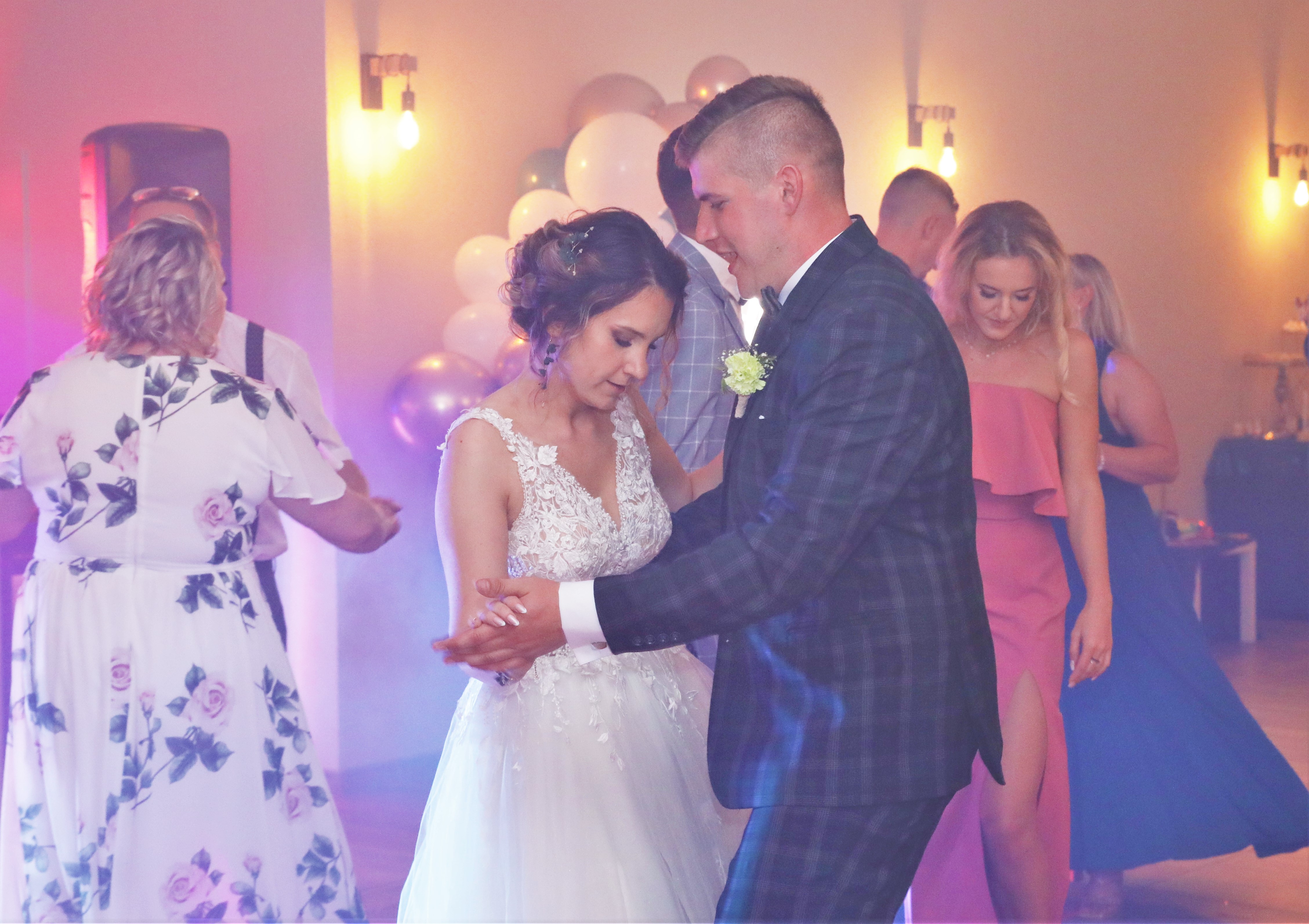 Sesja narzeczeńska Olgi i Jarka — plener